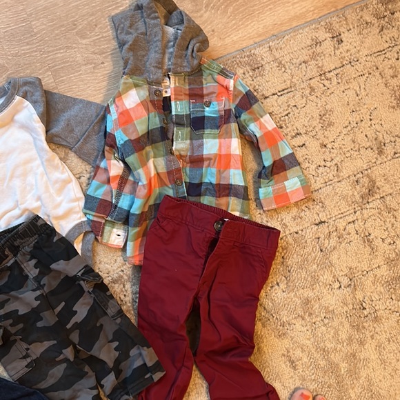 Set of 4 boys outfits - Picture 11 of 14